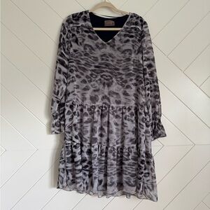 Black and Gray Patterned Dress